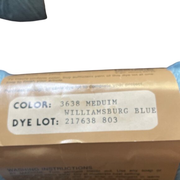 LeeWards Sport Yarn 100% DuPont Orlon Wintuk Medium Williamsburg Blue 2-Oz Pull - Picture 5 of 5